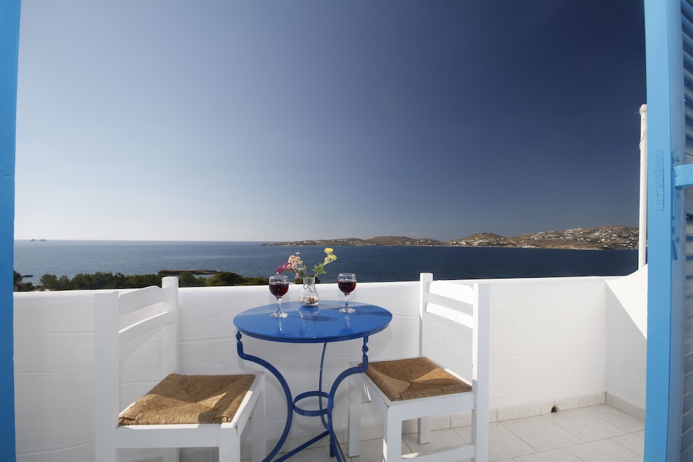 Studios Stratos in Naxos Chora, Greece
