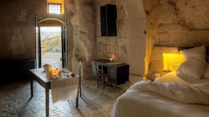 Biancheria da letto di alta qualità, una cassaforte in camera
