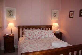 Westbury Gingerbread Cottages Deals Reviews Westbury Aus Wotif