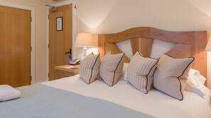Cots/infant beds, free WiFi, linens