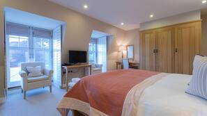 Cots/infant beds, free WiFi, linens