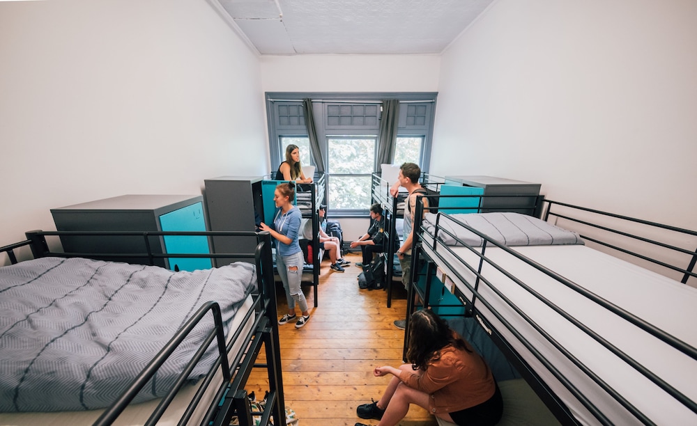 Nomads All Nations - Hostel