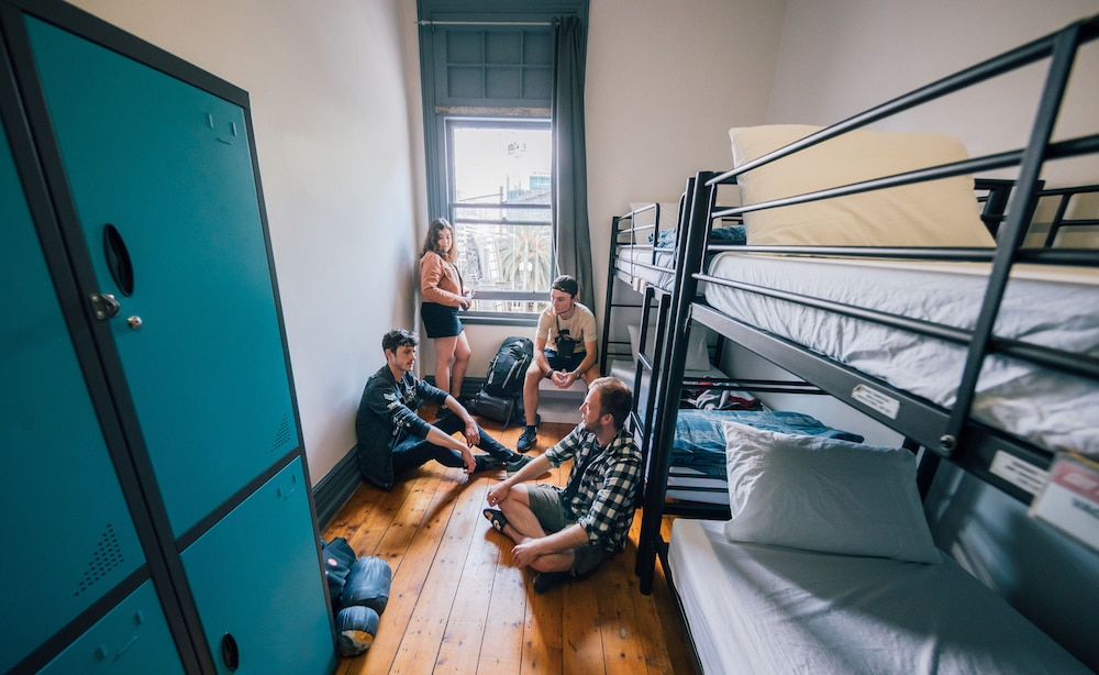 Nomads All Nations - Hostel