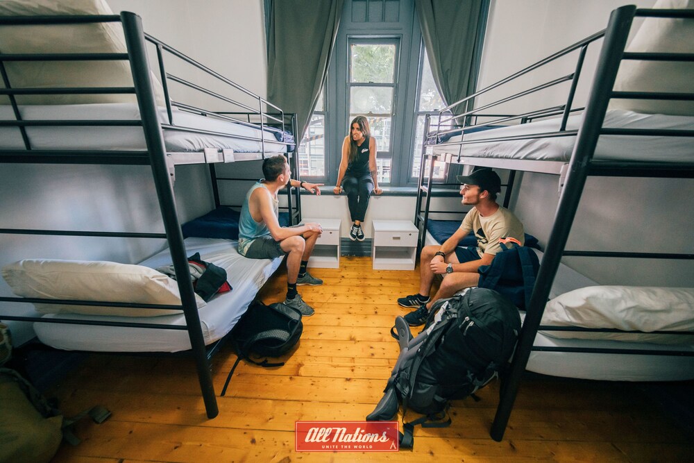 Nomads All Nations - Hostel