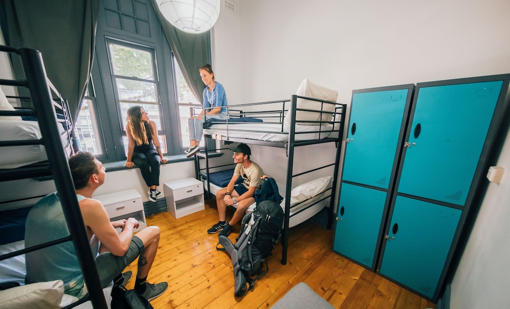 Nomads All Nations - Hostel