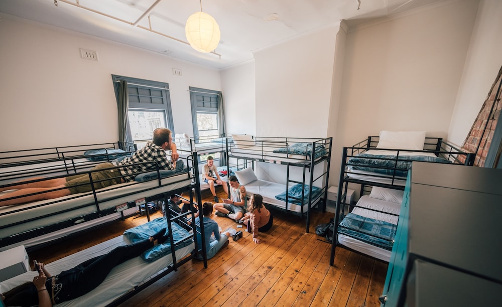 Nomads All Nations - Hostel