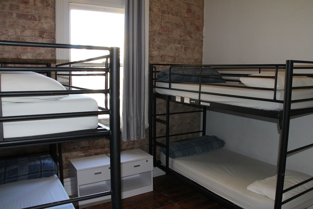 Nomads All Nations - Hostel