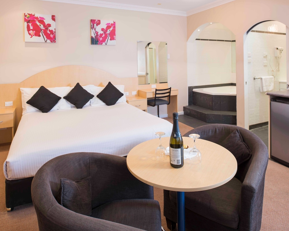 3 Star Hotels