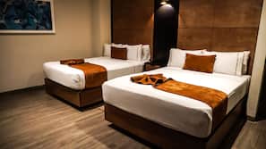 Coffre-forts dans les chambres, bureau, rideaux occultants