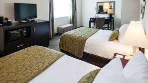 Premium bedding, in-room safe, desk, laptop workspace