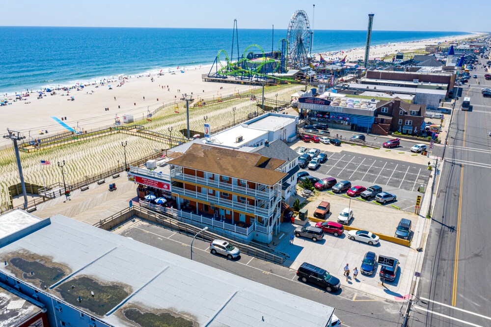 Boardwalk Hotel Charlee & Beach House Rentals in Seaside Heights Best