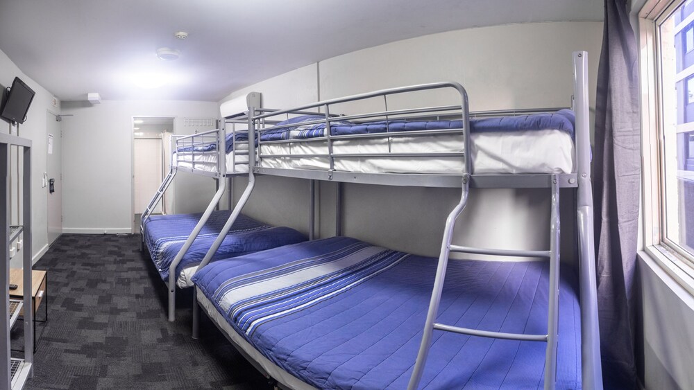 Big Hostel