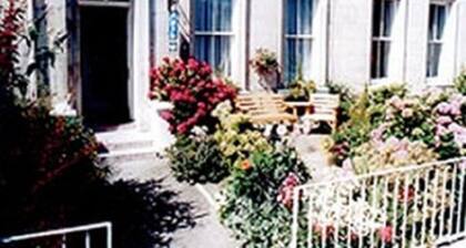 Eglinton Guest House