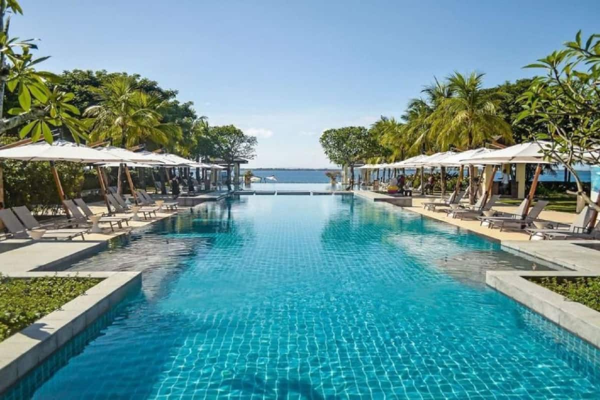 Crimson Resort And Spa Mactan In Lapu Lapu Expedia