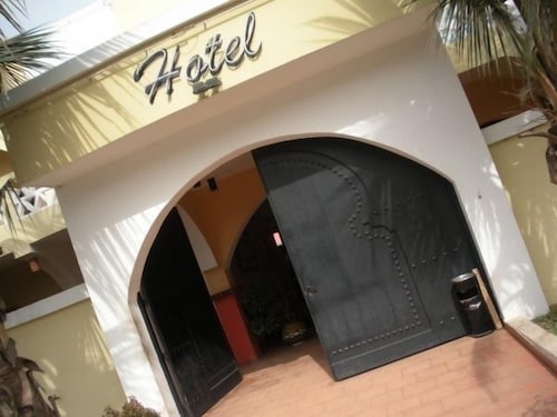 Casino Du Cap Vert Aiport Hotel In Dakar Senegal Expedia Casino Du Cap Vert Aiport Hotel In Dakar Senegal Expedia