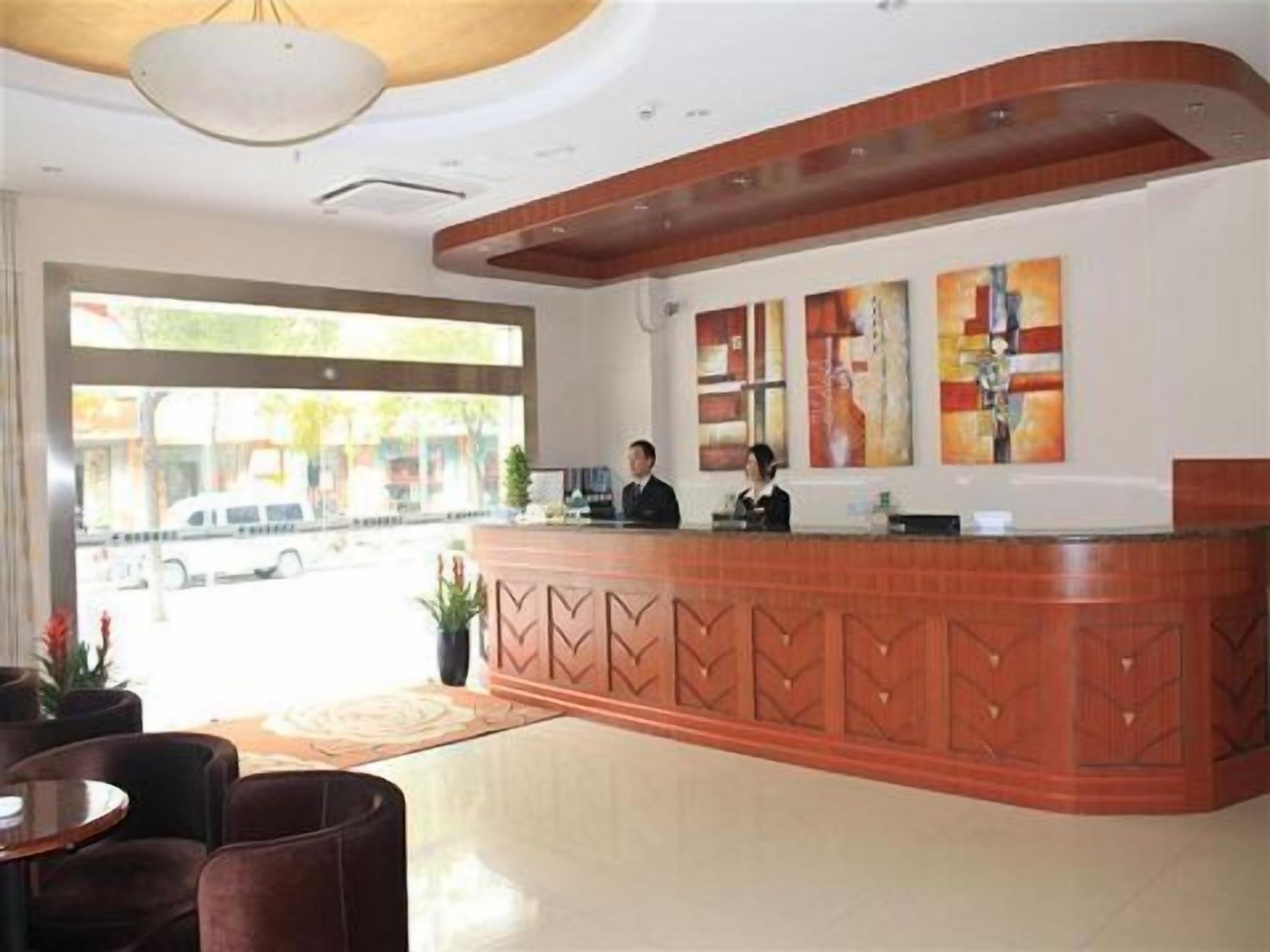 Greentree Inn Shanghai Jiuting Street Express Hotel in Songjiang, China
