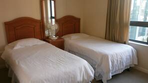 Laptop workspace, iron/ironing board, free WiFi, linens
