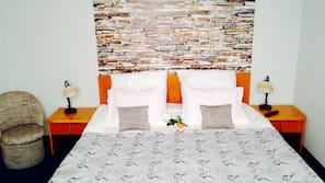 In-room safe, free cribs/infant beds, rollaway beds, free WiFi