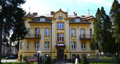 Hotel Bella