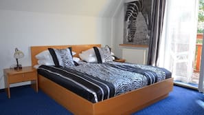 In-room safe, free cribs/infant beds, rollaway beds, free WiFi