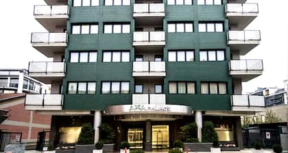 Acca Palace Hotel