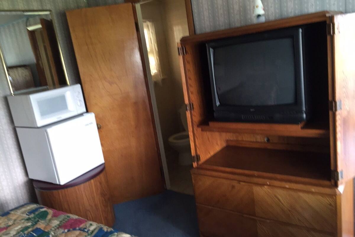 Rainbow Motel Reviews Expedia