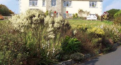 Buttermilk Lodge Guesthouse