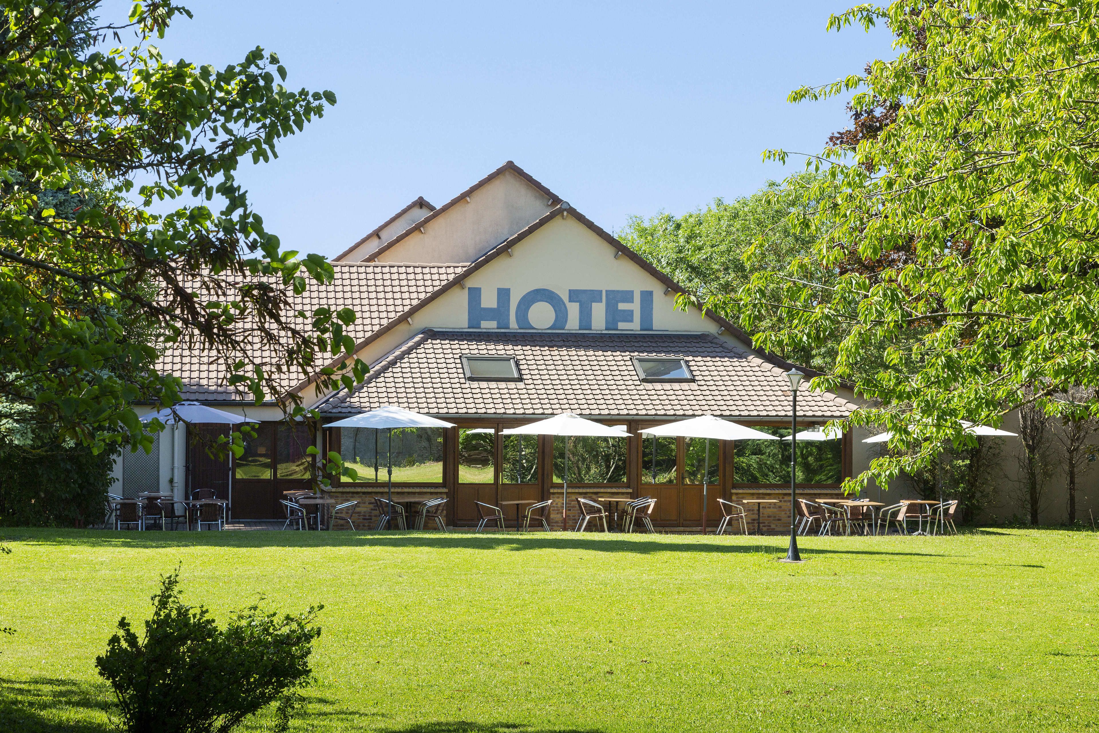 Le Relais Saint Georges in Pithiviers, France