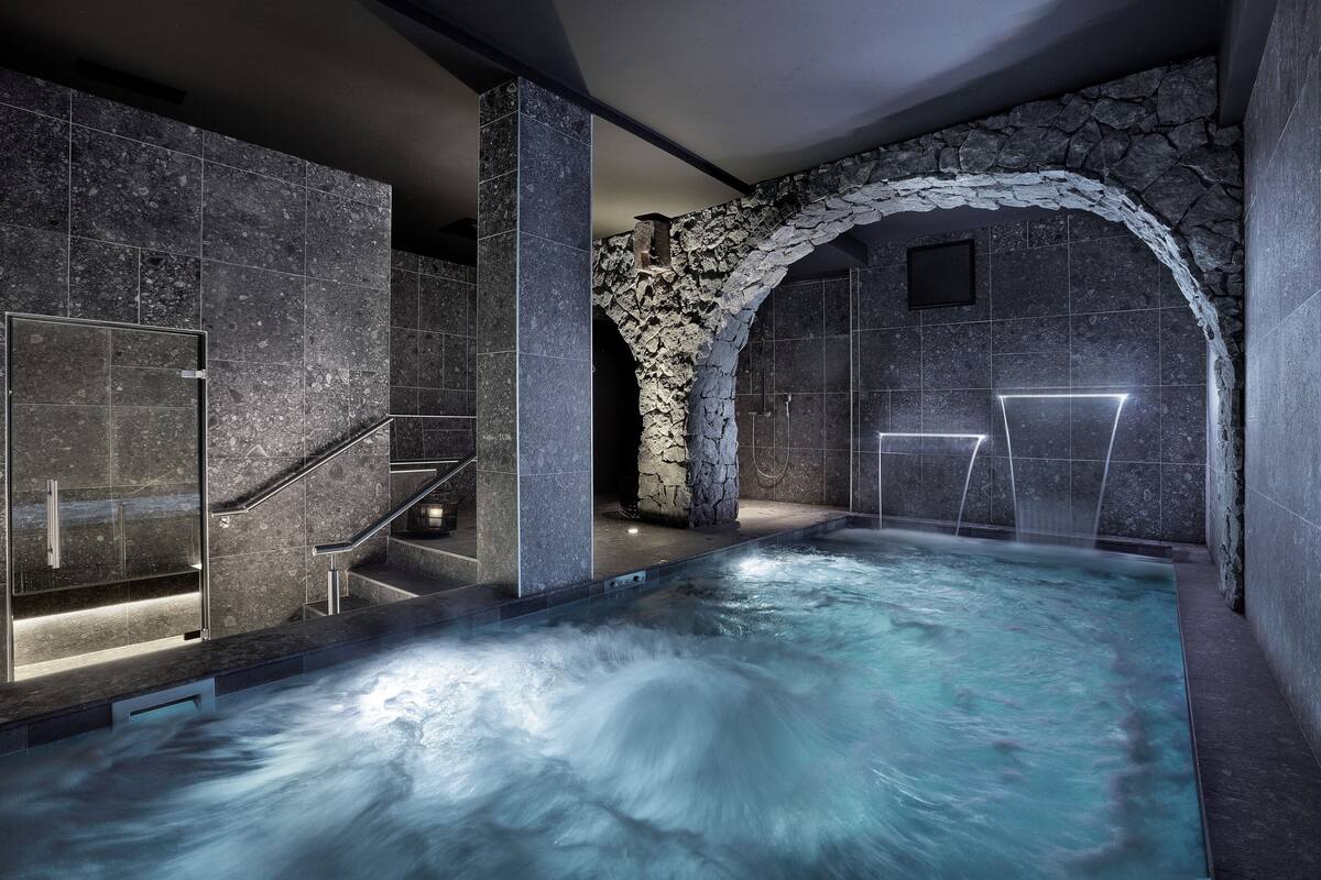 Petit Hotel Confidentiel In Chambery France Expedia Petit Hotel Confidentiel In Chambery France Expedia