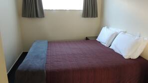 Desk, iron/ironing board, free WiFi