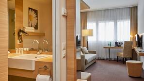 Premium bedding, Select Comfort beds, in-room safe