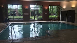 Piscina interna