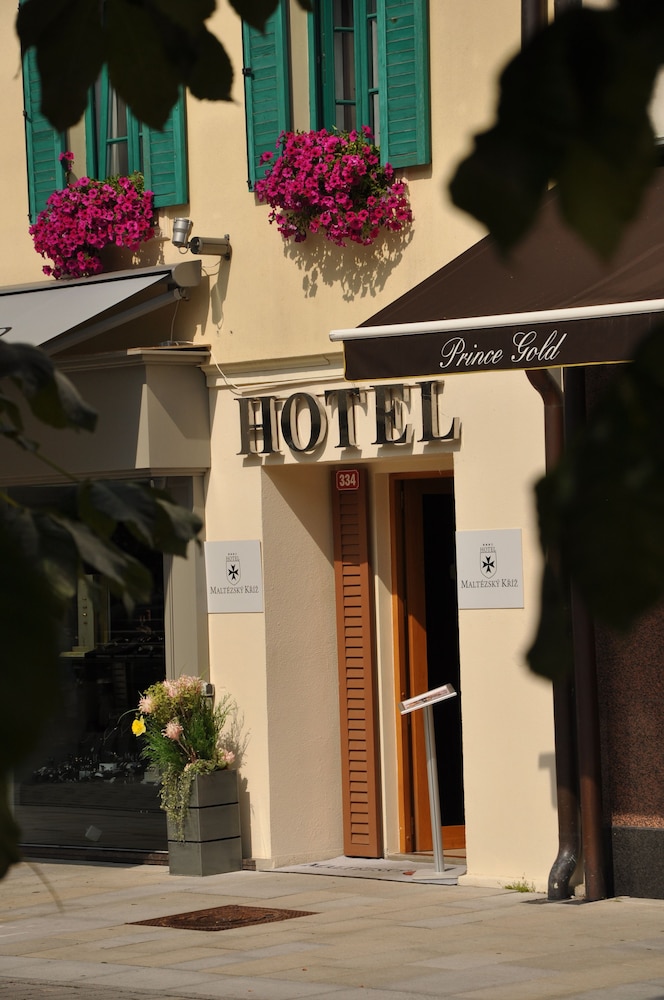 Foto - Hotel Maltezský Kříž