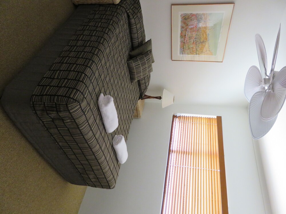 Sunseeker Lodge