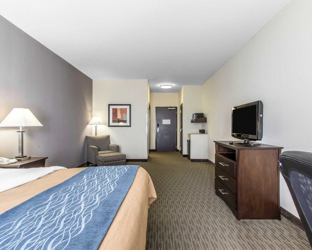 Comfort Inn Suites Oklahoma City West I 40 In Oklahoma City