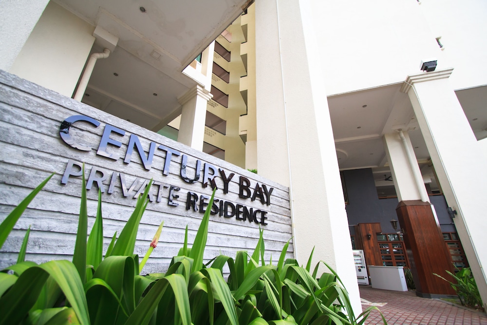 Century Bay Private Residences In George Town Hotel Rates Reviews On Orbitz