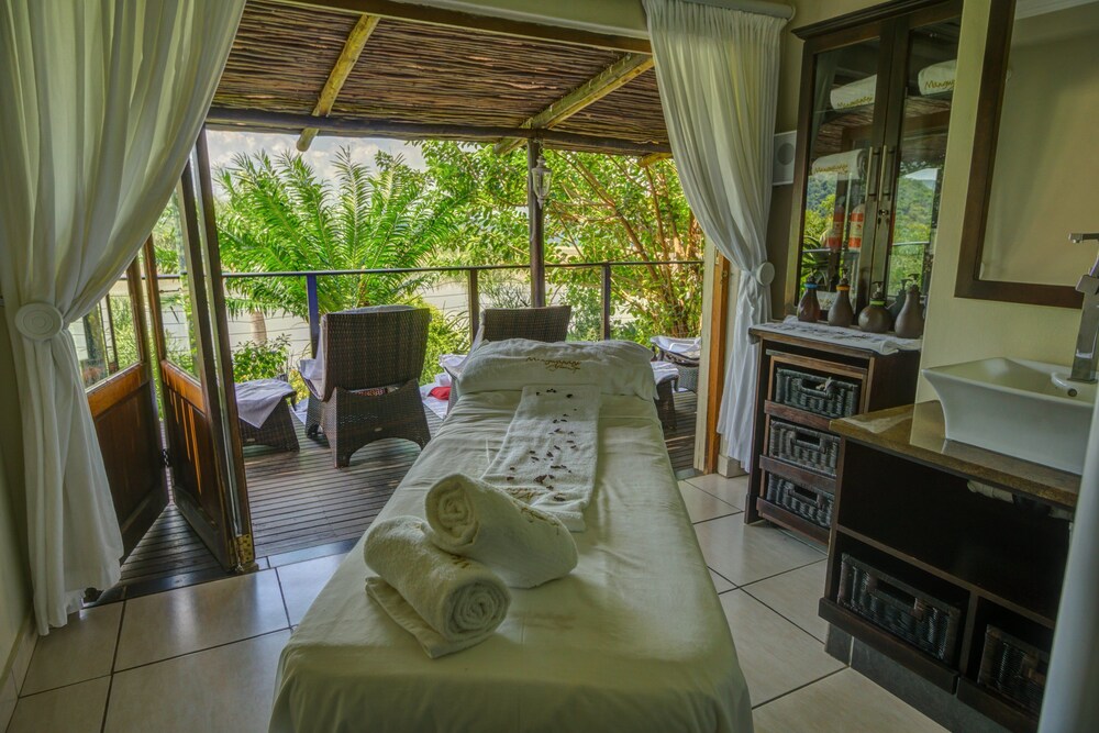Jozini Tiger Lodge, Jozini 128 Room Prices & Reviews Travelocity