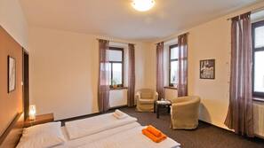 Desk, iron/ironing board, rollaway beds, free WiFi