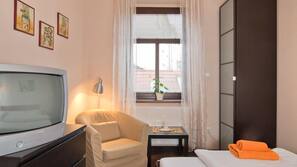 Desk, iron/ironing board, rollaway beds, free WiFi