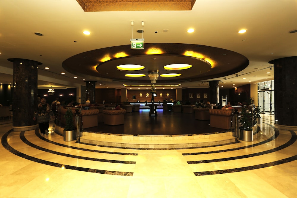 Cassells Al Barsha Hotel 4 (Dubai, United Arab Emirates): description of rooms, service, photo and reviews Cassells Al Barsha Hotel 4 (Dubai, United Arab Emirates): description of rooms, service, photo and reviews