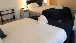 Iron/ironing board, free WiFi, linens