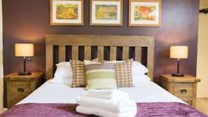 Free WiFi, linens, wheelchair access