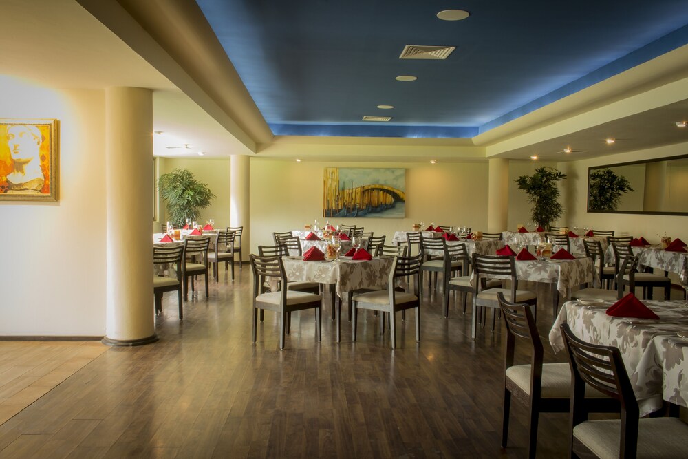 Sunset Plaza Beach Resort & Spa Pto Vallarta All Inclusive in Puerto ...