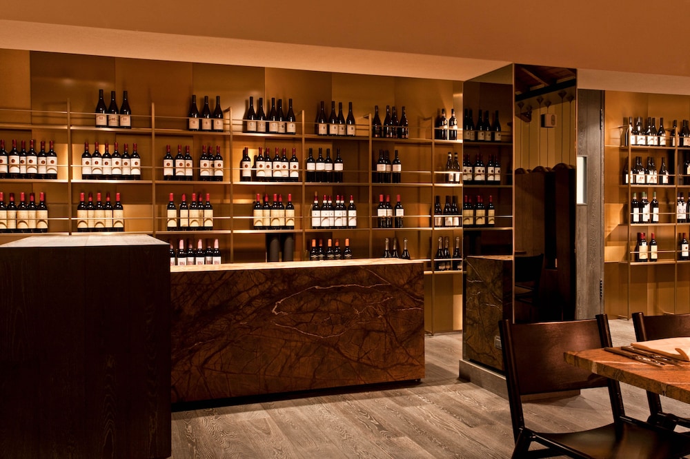 Photo - Alexander Charme Hotel