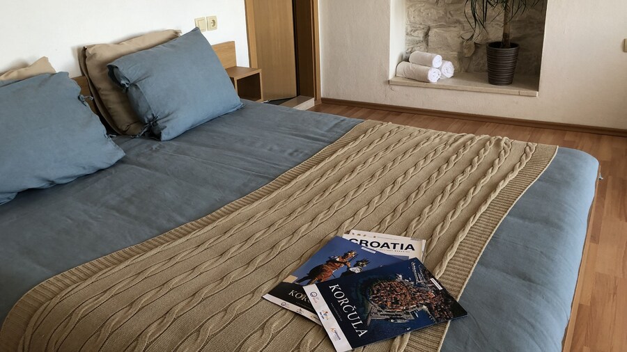 House Dijana