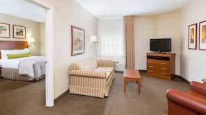 In-room safe, desk, iron/ironing board, free WiFi