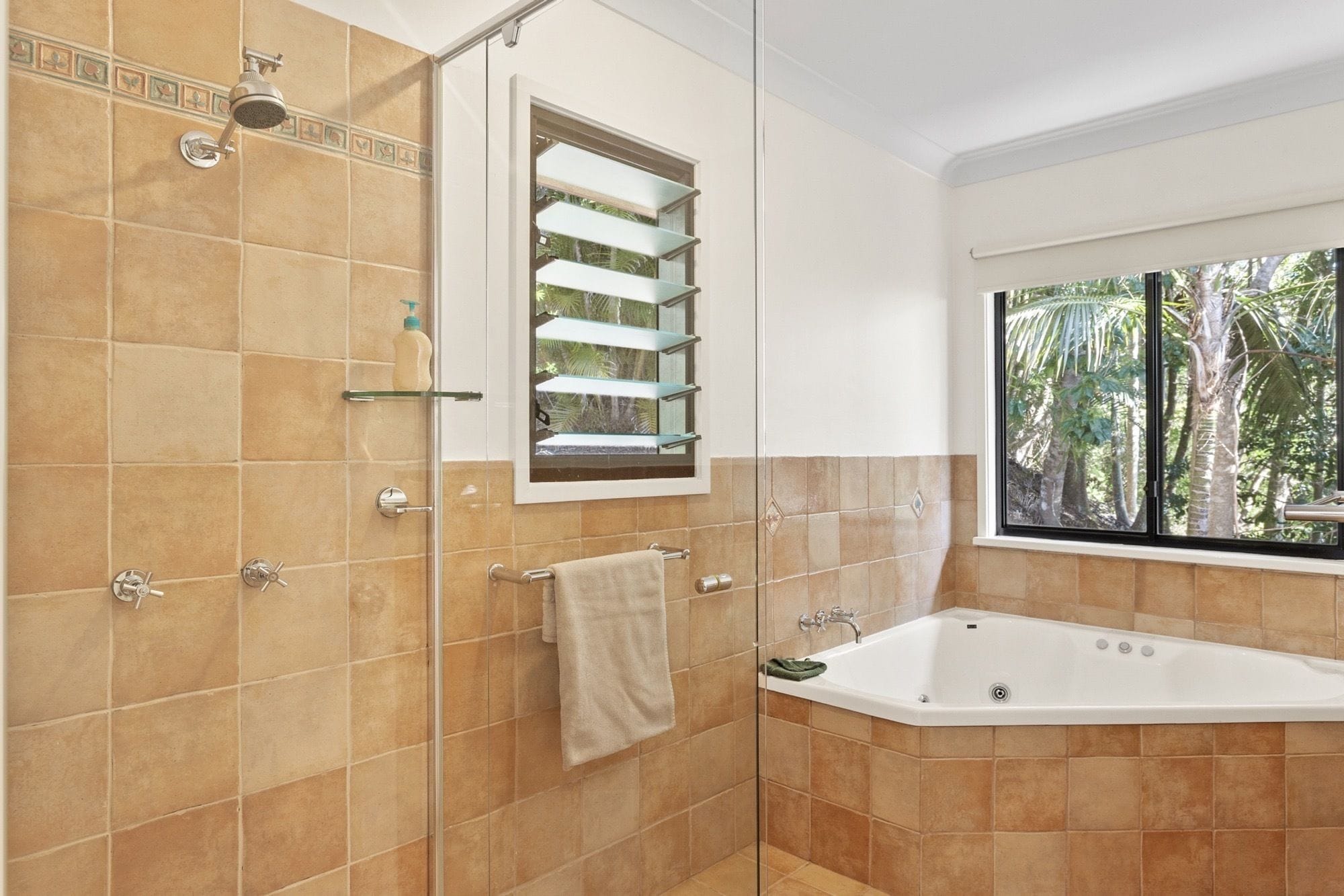 Byron Hinterland Villas