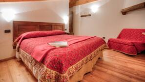 1 chambre, coffre-forts dans les chambres, bureau, rideaux occultants