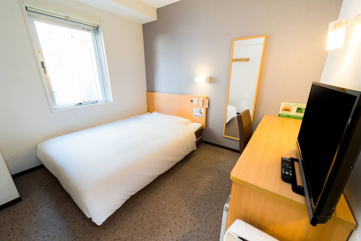 スーパーホテル上野 御徒町 口コミ 部屋写真 料金 お得情報 エクスペディア