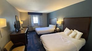 Individually furnished, blackout drapes, iron/ironing board
